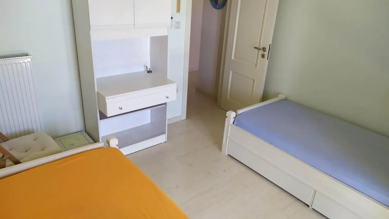 Vila Zach's house Nea Roda 0*,  Řecko